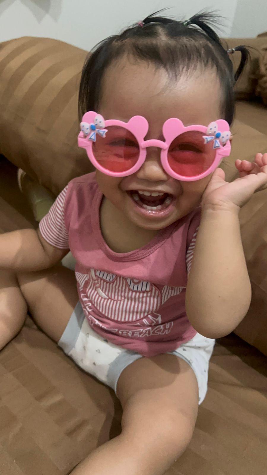 Kacamata Anak Model Beruang Pink