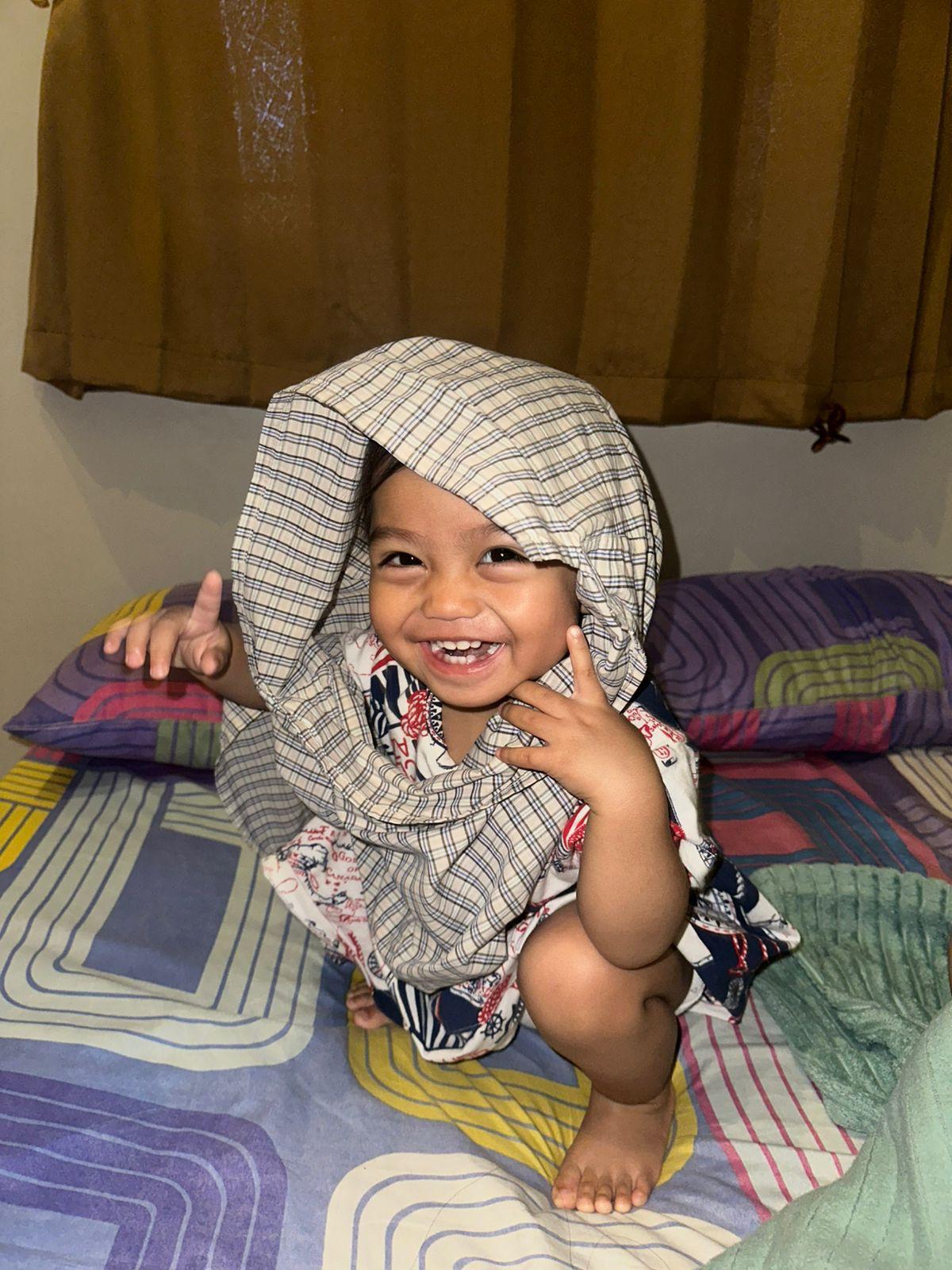 Selendang/Hijab Motif Kotak Anak