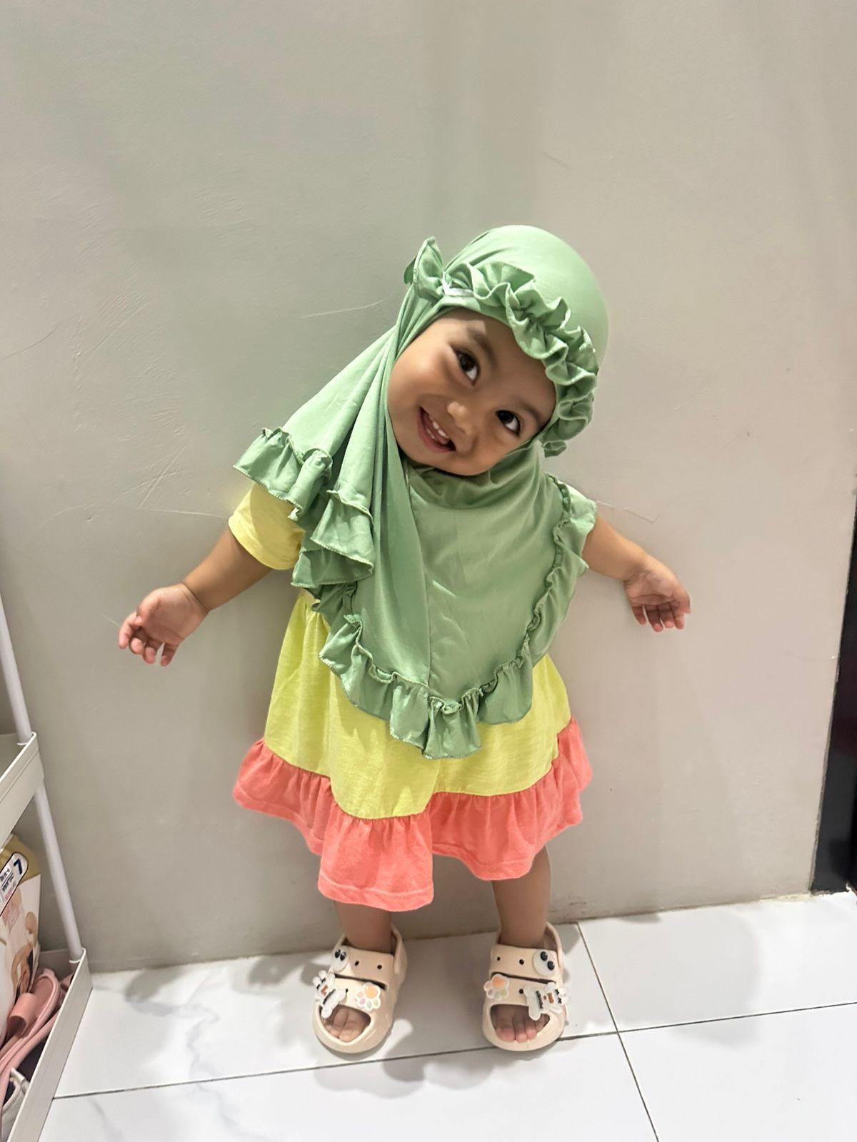 Setelan Dress & Hijab Anak Hijau